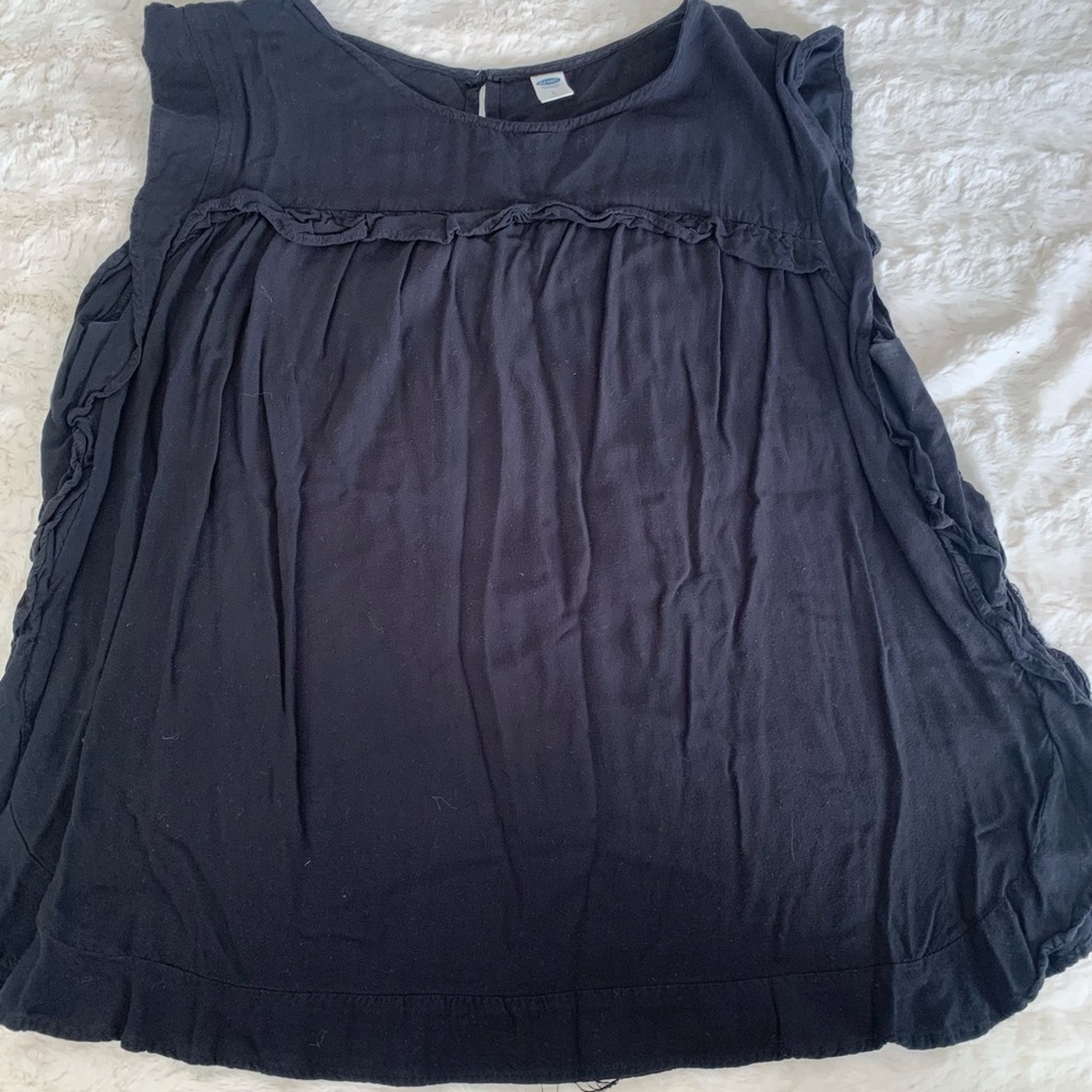 Old navy sleeveless blouse
